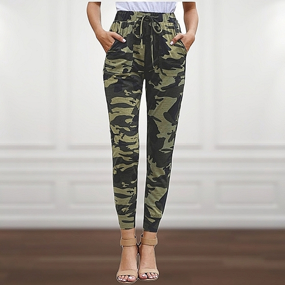 CAMOUFLAGE JOGGER PANTS - Picture 2 of 8